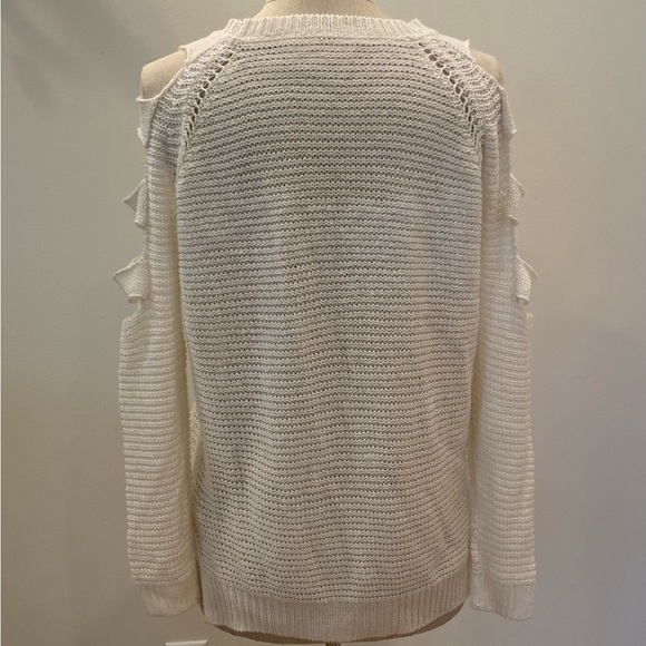 RD Style Womens Long Sleeve White Sweater with Shoulder Arm Cutouts/ Size M - Picture 8 of 16